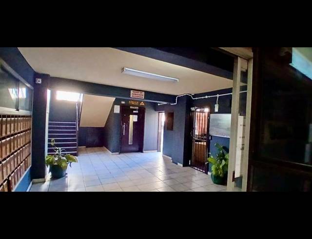 1 BEDROOM APARTMENT FOR SALE IN SUNNYSIDE